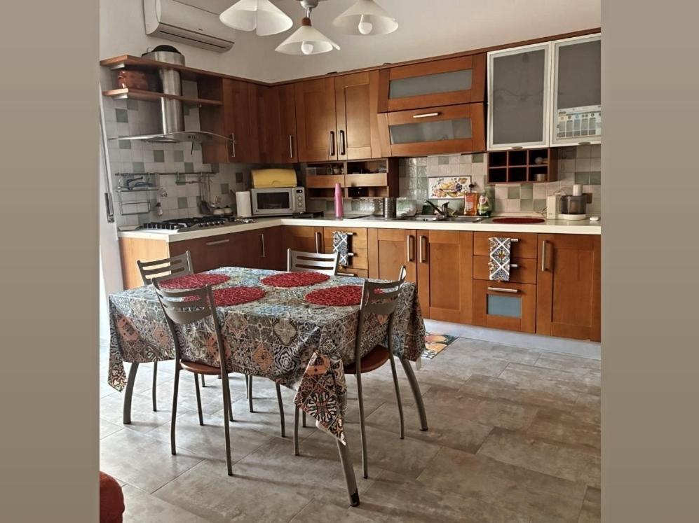 Miti Home Катания Экстерьер фото